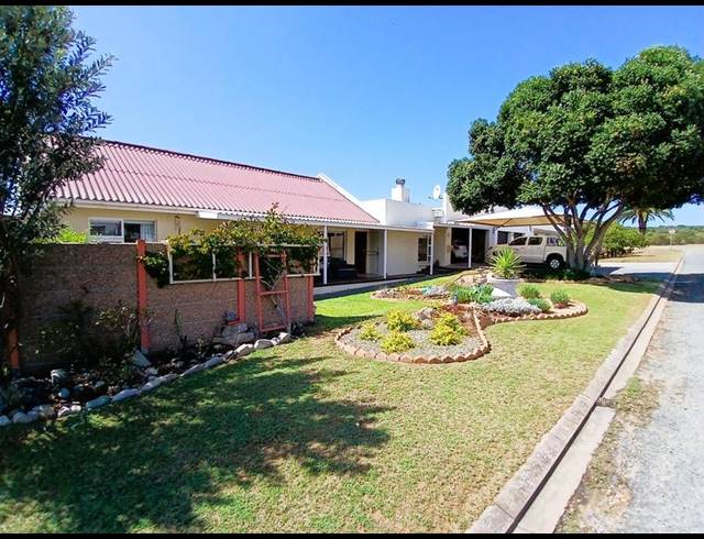 3 BEDROOM HOUSE FOR SALE IN STILBAAI-WES